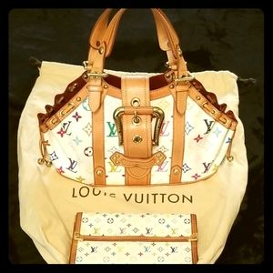 Auth 💯 Louis Vuitton Theda MM Purse & wallet